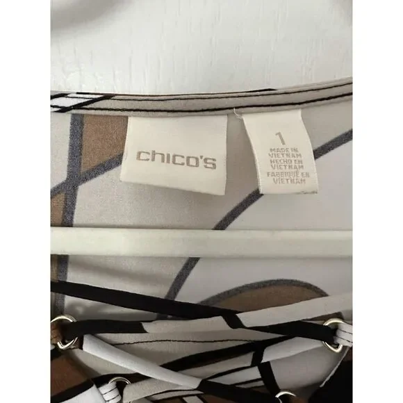 Chico’s Size 1 Abstract Print Lace-Up Brown Black Cream 3/4 Sleeve Stretch Top - Picture 5 of 8